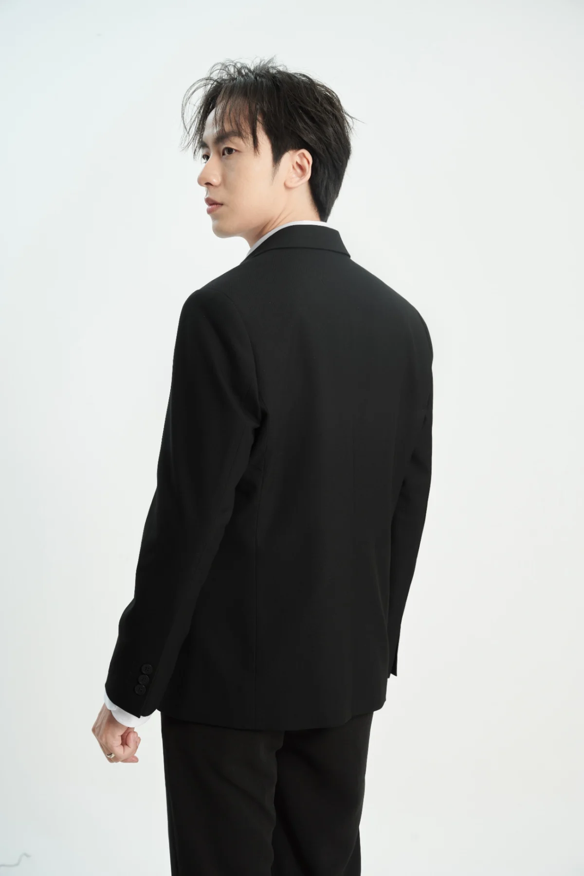 20241211_av5n2jCbqm-7