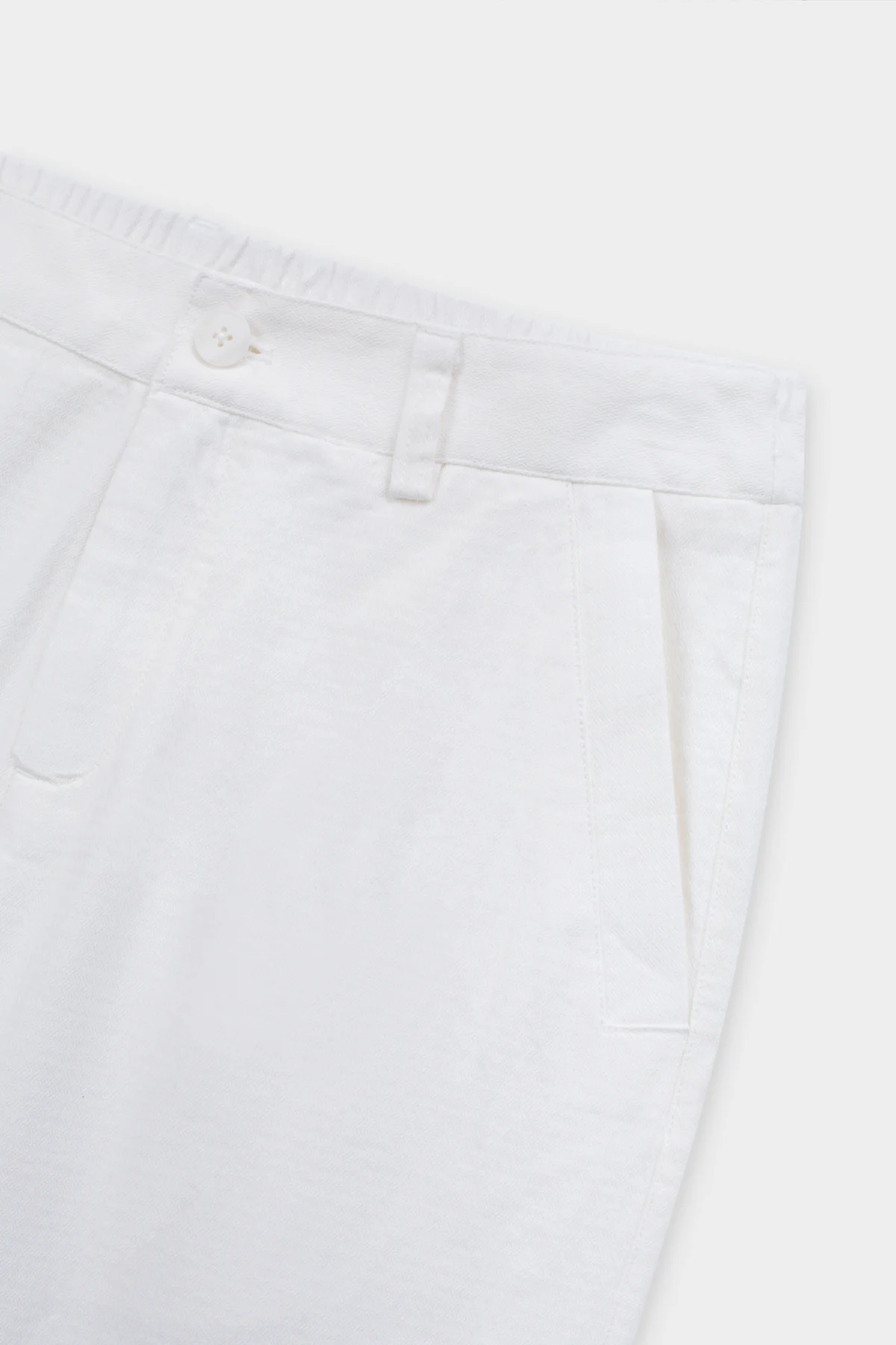 Quan-Short-Cap-Chun-1-2-Hieu-Ung-Vai-Classic-8185-1-v1774939900