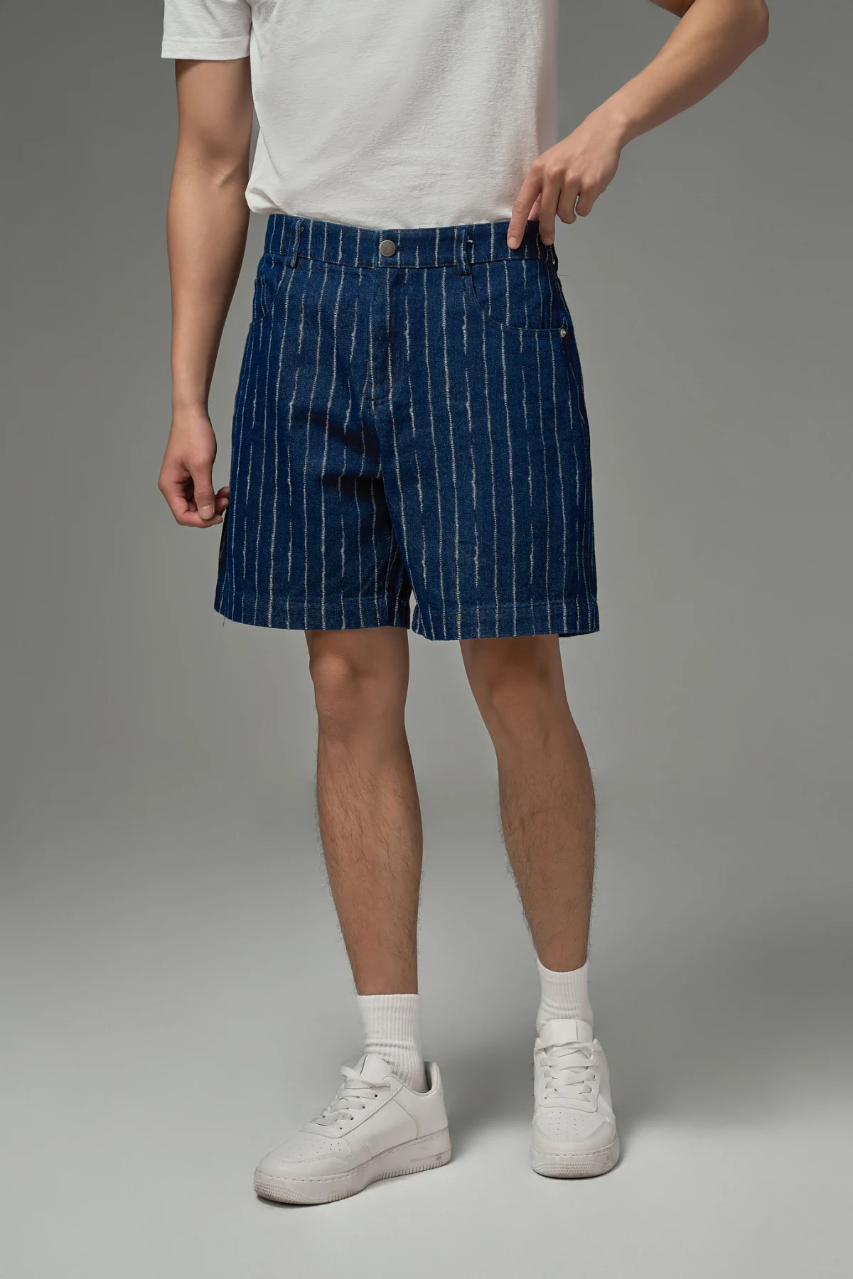 Quan-Short-Jeans-Cap-Chun-1-2-Hieu-Ung-Vai-Classic-8200-1-v1774343832