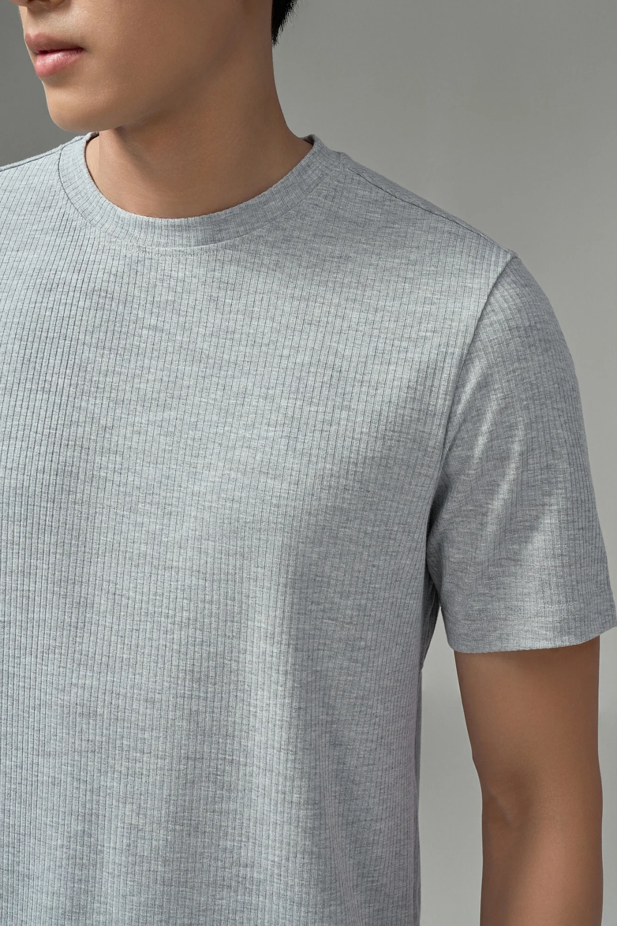 Ao-Phong-Co-Tron-Basic-Regular-Vua-Van-1433-12-v1775184979