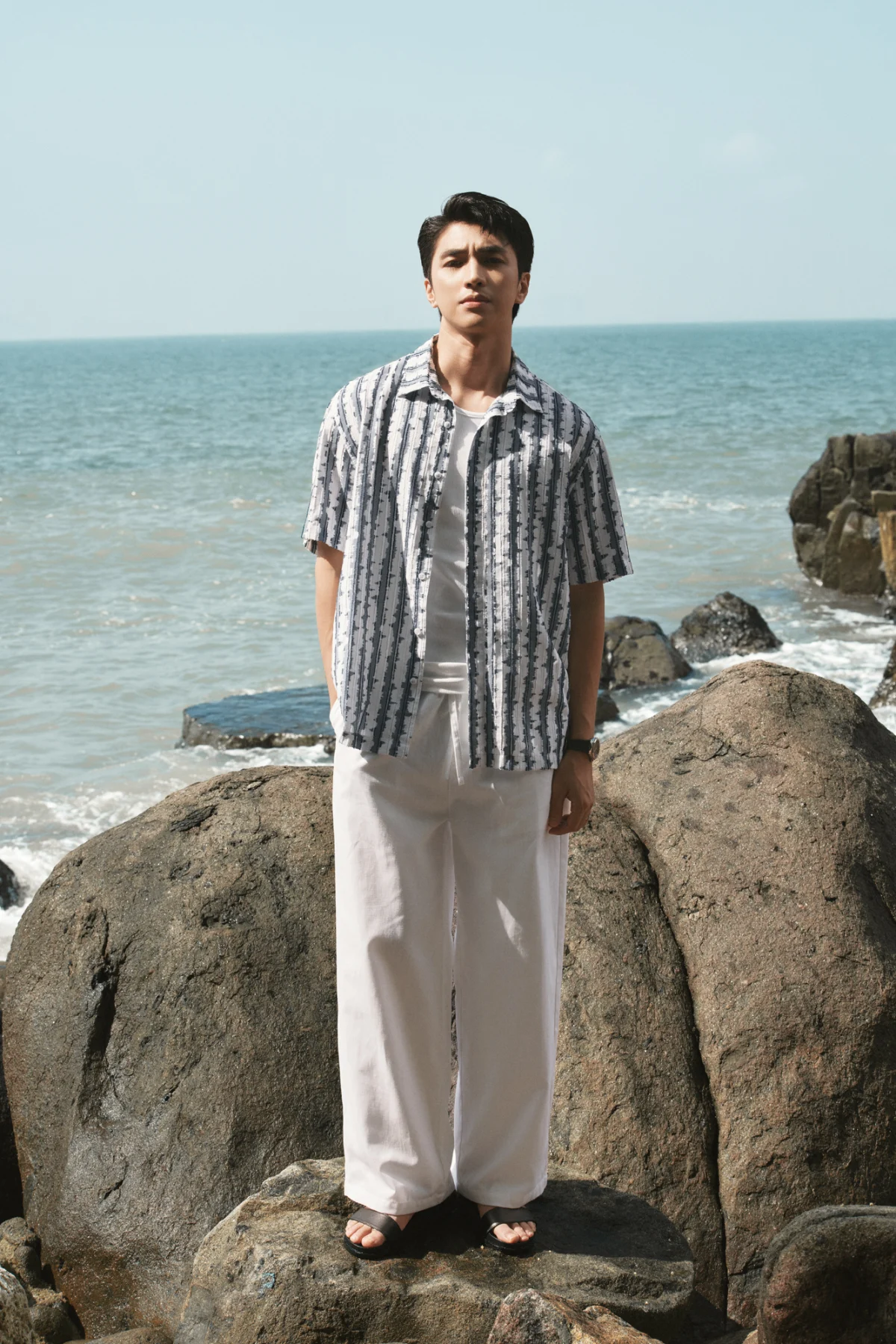 Ao-So-Mi-Coc-Tay-Cuban-Shirt-In-Classic-3309-5-v1775122172