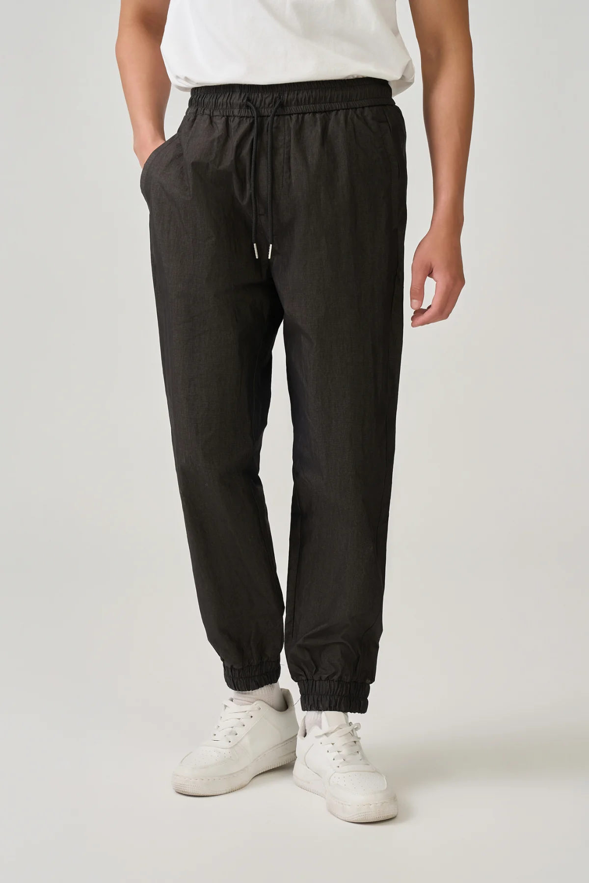 Quan-Jogger-Gio-Regular-7566-5-v1775544155