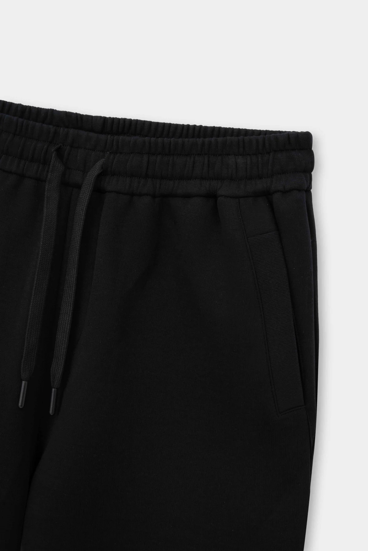 Quan-Short-Cap-Chun-Ca-Vong-Ket-Cau-Classic-8175-2-v1775636118